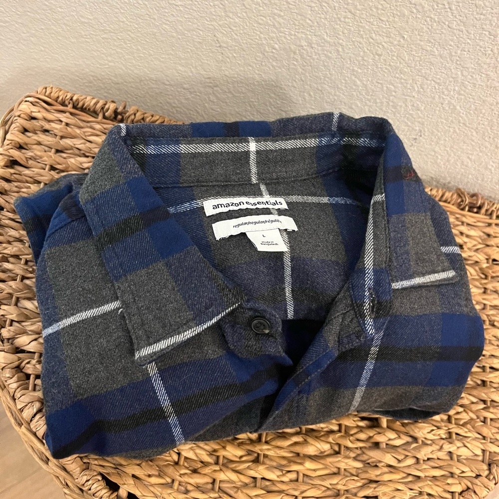 Amazon Basics Flannel